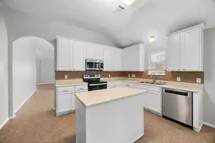 119 Aguilar Dr, Hutto, TX 78634 - Photo 11