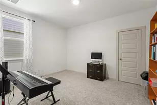 202 Barton Creek Ln, Hutto, TX 78634 - Photo 13