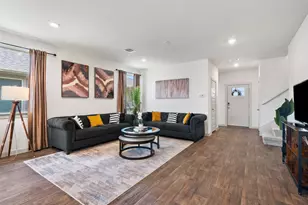 202 Barton Creek Ln, Hutto, TX 78634 - Photo 3