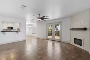 950 Whispering Hollow Dr, Kyle, TX 78640 - Photo 5