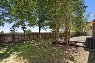 950 Whispering Hollow Dr, Kyle, TX 78640 - Photo 31