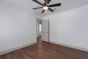 950 Whispering Hollow Dr, Kyle, TX 78640 - Photo 23