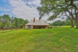 10621 Fm 150 W, Driftwood, TX 78619 - Photo 29