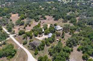 10621 Fm 150 W, Driftwood, TX 78619 - Photo 33