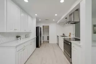 6406 Haney Dr, Austin, TX 78723 - Photo 7