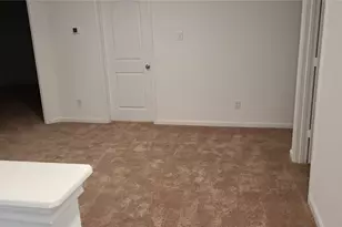 3939 Trail de Paris, New Braunfels, TX 78132 - Photo 9