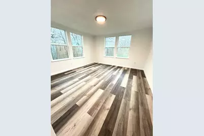 635 White Avenue, Rockdale, TX 76567 - Photo 13