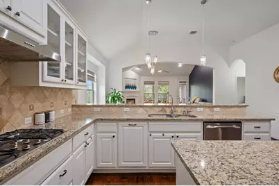 4220 Tambre Bend, Austin, TX 78738 - Photo 9