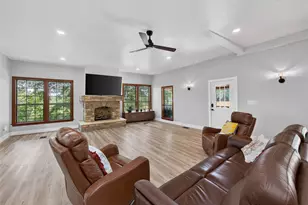 205 River Rd, Liberty Hill, TX 78642 - Photo 5