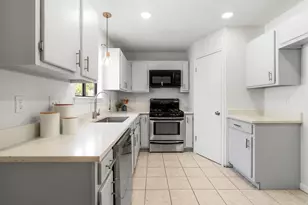 13004 Esplanade St, Austin, TX 78727 - Photo 5