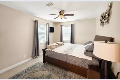 6711 Cruz Street, Austin, TX 78741 - Photo 5