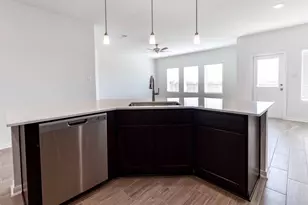 13613 Endless Narrow Ln, Elgin, TX 78621 - Photo 3