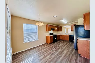 1212 Sleepytime Trail, Pflugerville, TX 78660 - Photo 5