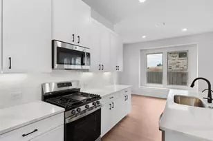 140 Basketflower Ln, Georgetown, TX 78633 - Photo 9