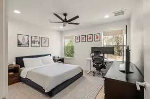 1124 Linden St, Austin, TX 78702 - Photo 15