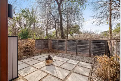 1124 Linden Street #B, Austin, TX 78702 - Photo 25