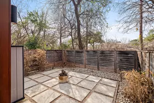 1124 Linden St, Austin, TX 78702 - Photo 25