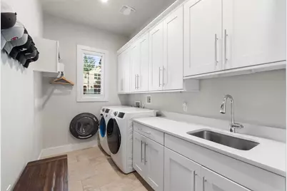 1002 Meriden Lane, Austin, TX 78703 - Photo 33