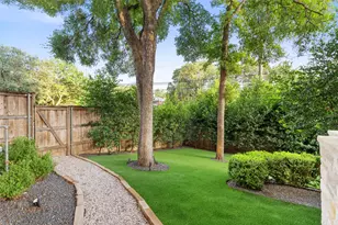 1002 Meriden Ln, Austin, TX 78703 - Photo 15
