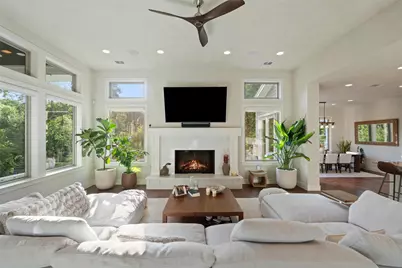 1002 Meriden Lane, Austin, TX 78703 - Photo 5