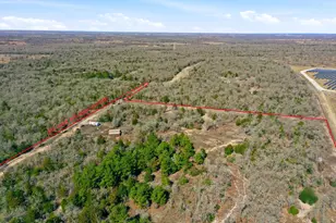1310 Perry Ln, Thorndale, TX 76577 - Photo 1