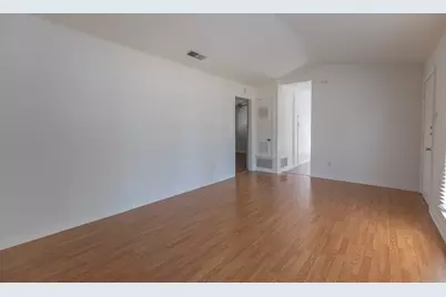 3410 West Avenue #B, Austin, TX 78705 - Photo 5