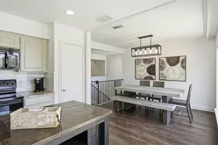 133 World of Tennis Sq, Lakeway, TX 78738 - Photo 5