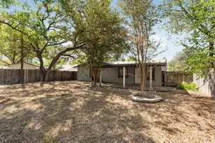 1612 Broadmoor Dr, Austin, TX 78723 - Photo 29