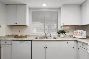 1612 Broadmoor Dr, Austin, TX 78723 - Photo 15