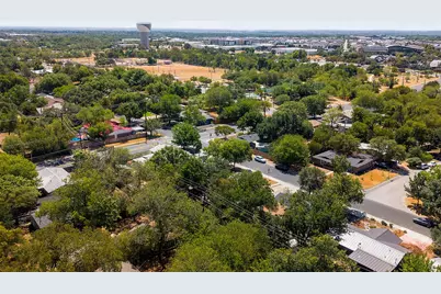 1612 Broadmoor Drive, Austin, TX 78723 - Photo 31