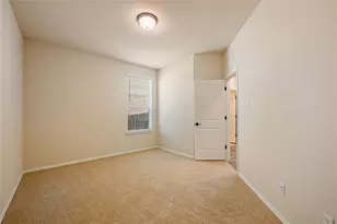 401 Duroc Dr, Hutto, TX 78634 - Photo 9