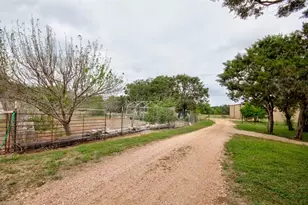 155 Cherry Ridge, Burnet, TX 78611 - Photo 3