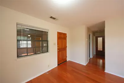 1903 E 20th Street #302, Austin, TX 78722 - Photo 3