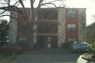 1903 E 20th St, Austin, TX 78722 - Photo 11