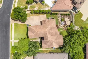 114 Golden Bear Dr, Austin, TX 78738 - Photo 35