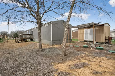 16 Fourth Street Street, Maxwell, TX 78656 - Photo 3