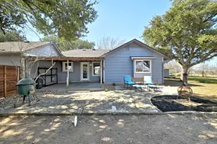 12208 Mustang Dr, Buda, TX 78610 - Photo 19