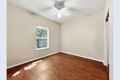 2414 Longview St. #305, Austin, TX 78705 - Photo 13
