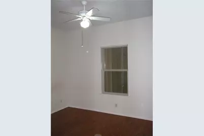 2414 Longview St. #305, Austin, TX 78705 - Photo 11