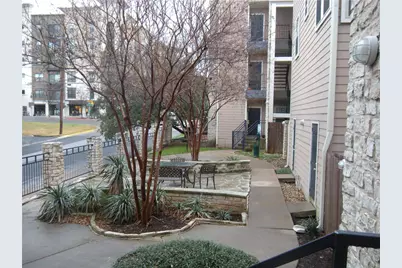 2414 Longview St. #305, Austin, TX 78705 - Photo 3