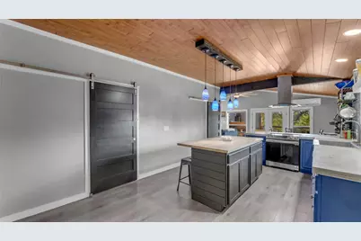 111 W Lakeshore Drive, Sunrise Beach Village, TX 78643 - Photo 19