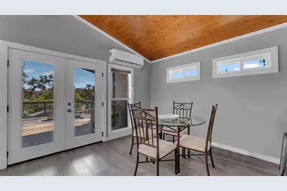 111 W Lakeshore Drive, Sunrise Beach Village, TX 78643 - Photo 23