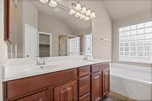 747 Westbury Ln, Georgetown, TX 78633 - Photo 21