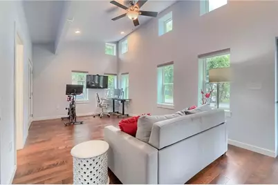 900 Capitol Court, Austin, TX 78756 - Photo 23