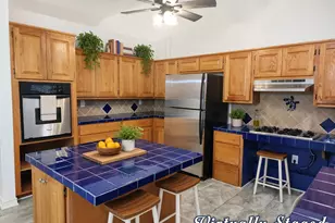 15 Las Flores Dr, Wimberley, TX 78676 - Photo 7