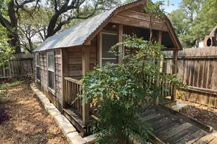 15 Las Flores Dr, Wimberley, TX 78676 - Photo 27