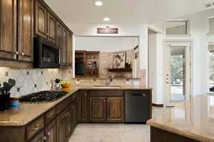 583 W Overlook Mountain Rd, Buda, TX 78610 - Photo 11