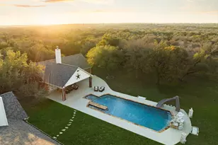 583 W Overlook Mountain Rd, Buda, TX 78610 - Photo 5