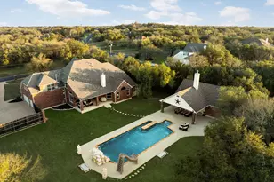 583 W Overlook Mountain Rd, Buda, TX 78610 - Photo 5