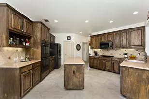 583 W Overlook Mountain Rd, Buda, TX 78610 - Photo 9